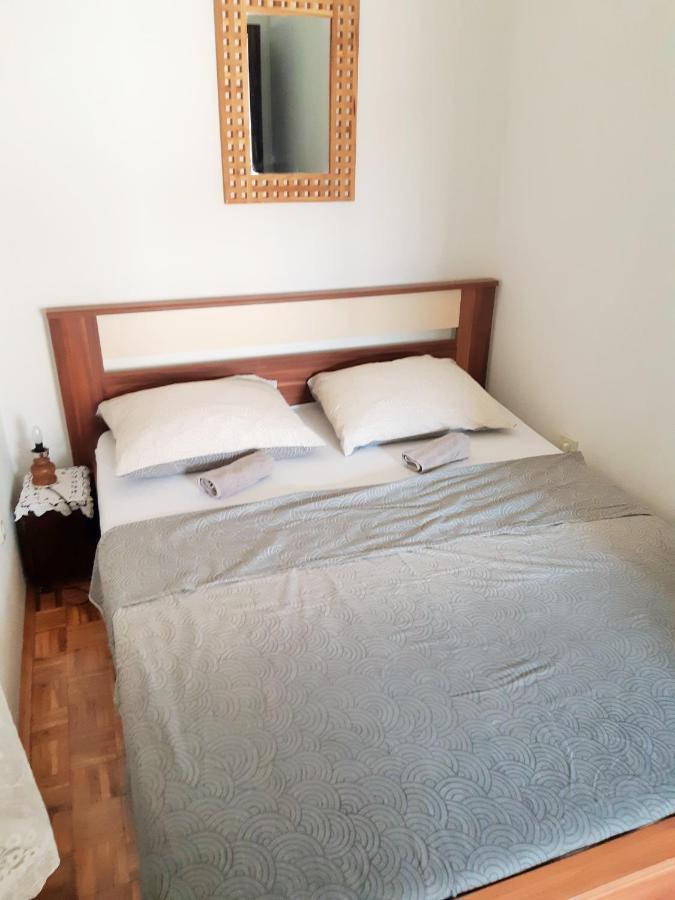 Dalmatino Apartmani Vir Exterior photo